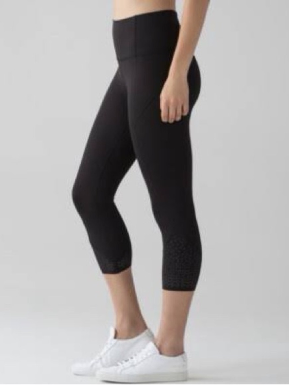 Lululemon black leggings ANEW CROP 21"